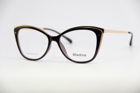 Mladina 1033 c3